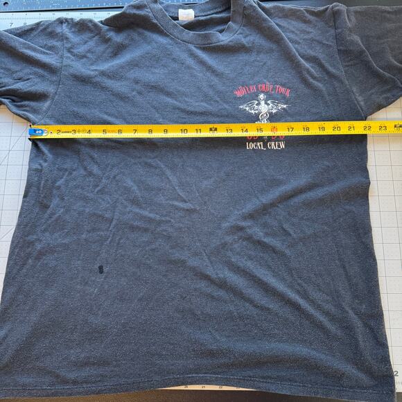 Vintage 1989 Motley Crue Local Crew T-Shirt | Dr. Feelgood Tour | Thrashed - Picture 10 of 16
